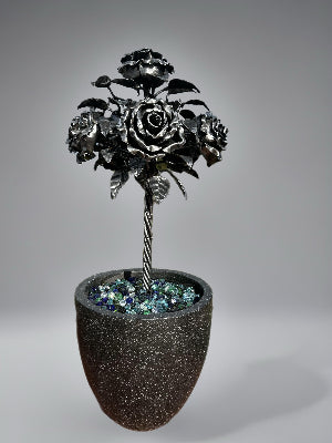 Unique sculpture by All Fired Up's Blacksmith 